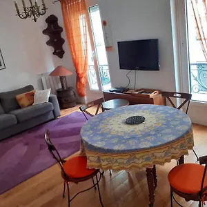 Petroff Apartamento París
